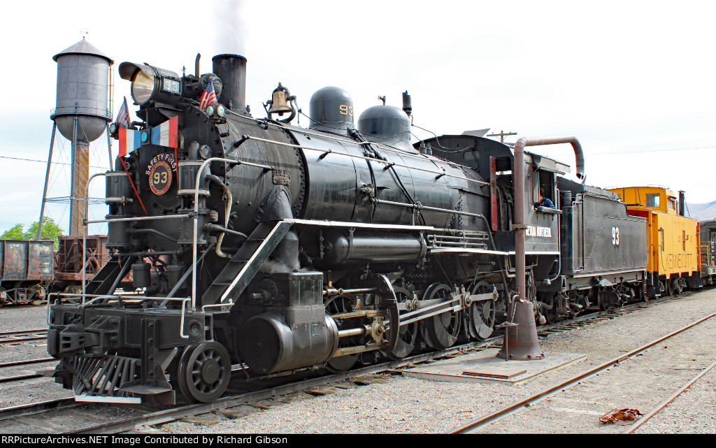 NN 93 Steam Locomotive (2-8-0)